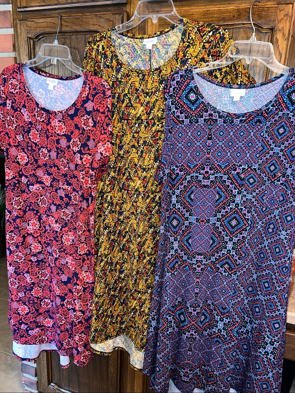 Lularoe Carly 3 Dresses Large